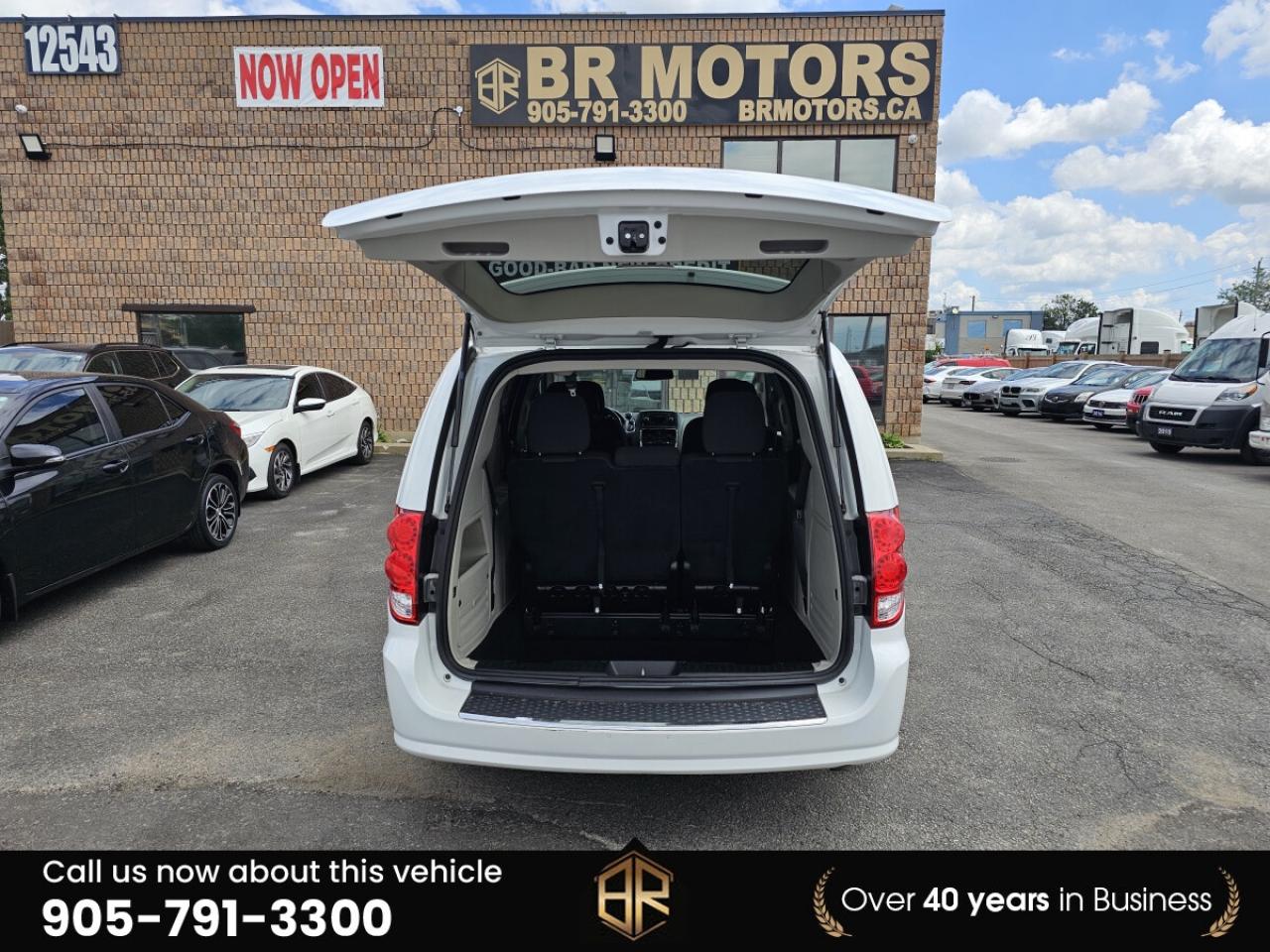 2018 Dodge Grand Caravan SXT STOW & GO | No Accidents Reported Photo
