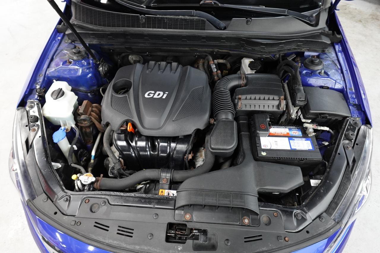 2011 Kia Optima PANO ROOF,ONE OWNER,NO ACCIDENT - Photo #32