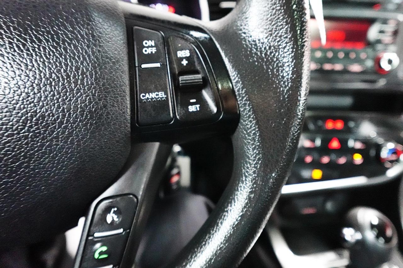 2011 Kia Optima PANO ROOF,ONE OWNER,NO ACCIDENT - Photo #28