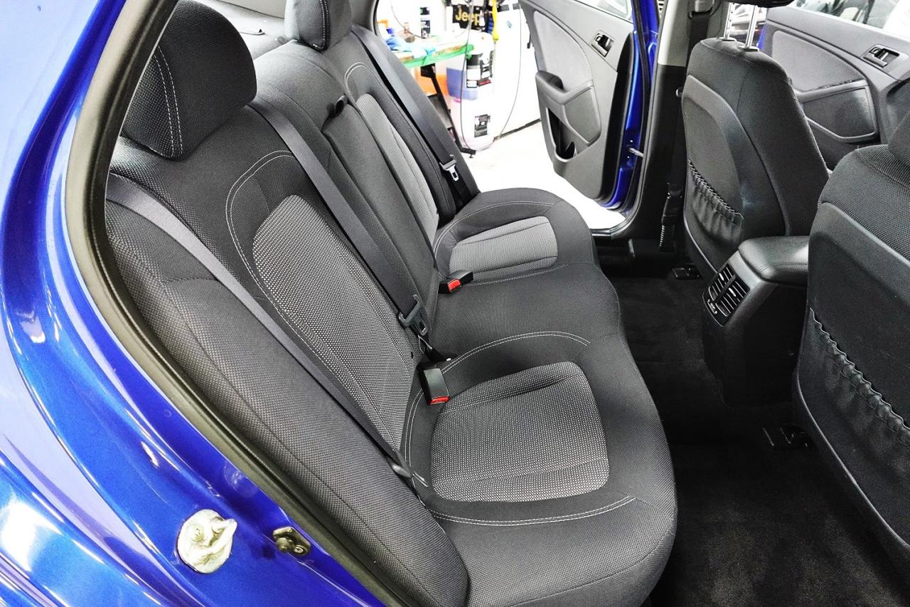2011 Kia Optima PANO ROOF,ONE OWNER,NO ACCIDENT - Photo #21