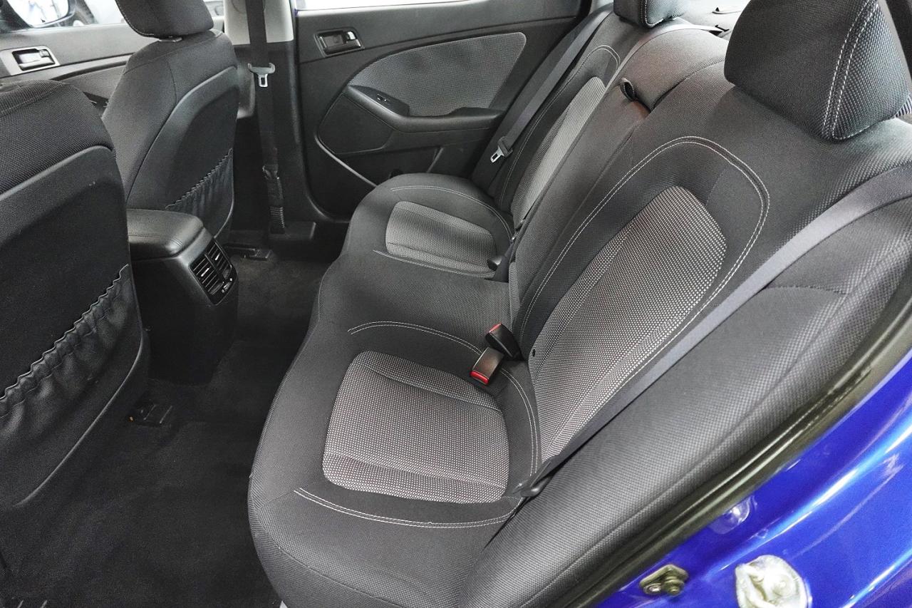 2011 Kia Optima PANO ROOF,ONE OWNER,NO ACCIDENT - Photo #18