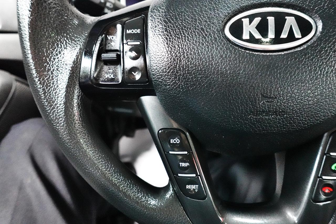 2011 Kia Optima PANO ROOF,ONE OWNER,NO ACCIDENT - Photo #27
