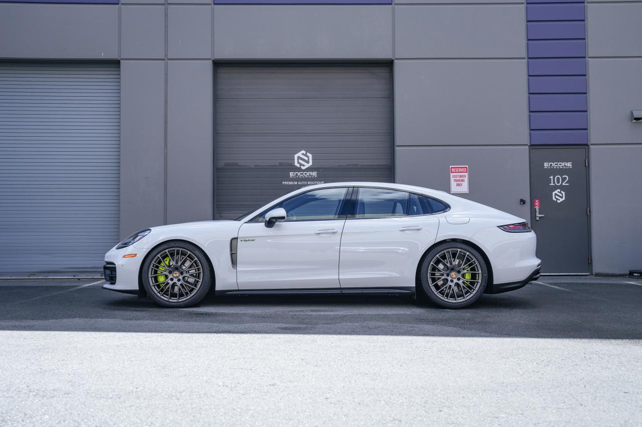 2023 Porsche Panamera 4E-hybrid Platinum Edition - Photo #3