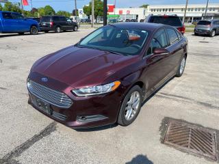 Used 2013 Ford Fusion SE for sale in Sarnia, ON