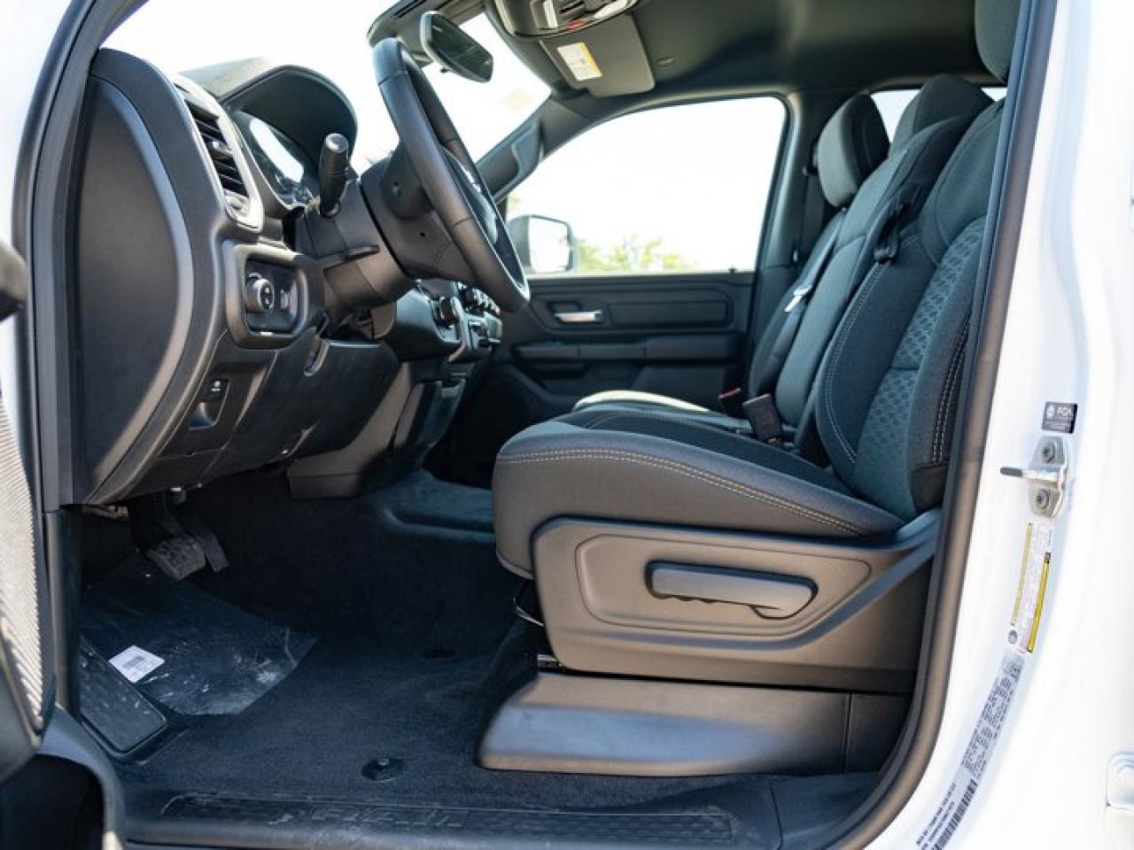 2025 RAM 1500 TRADESMAN Photo