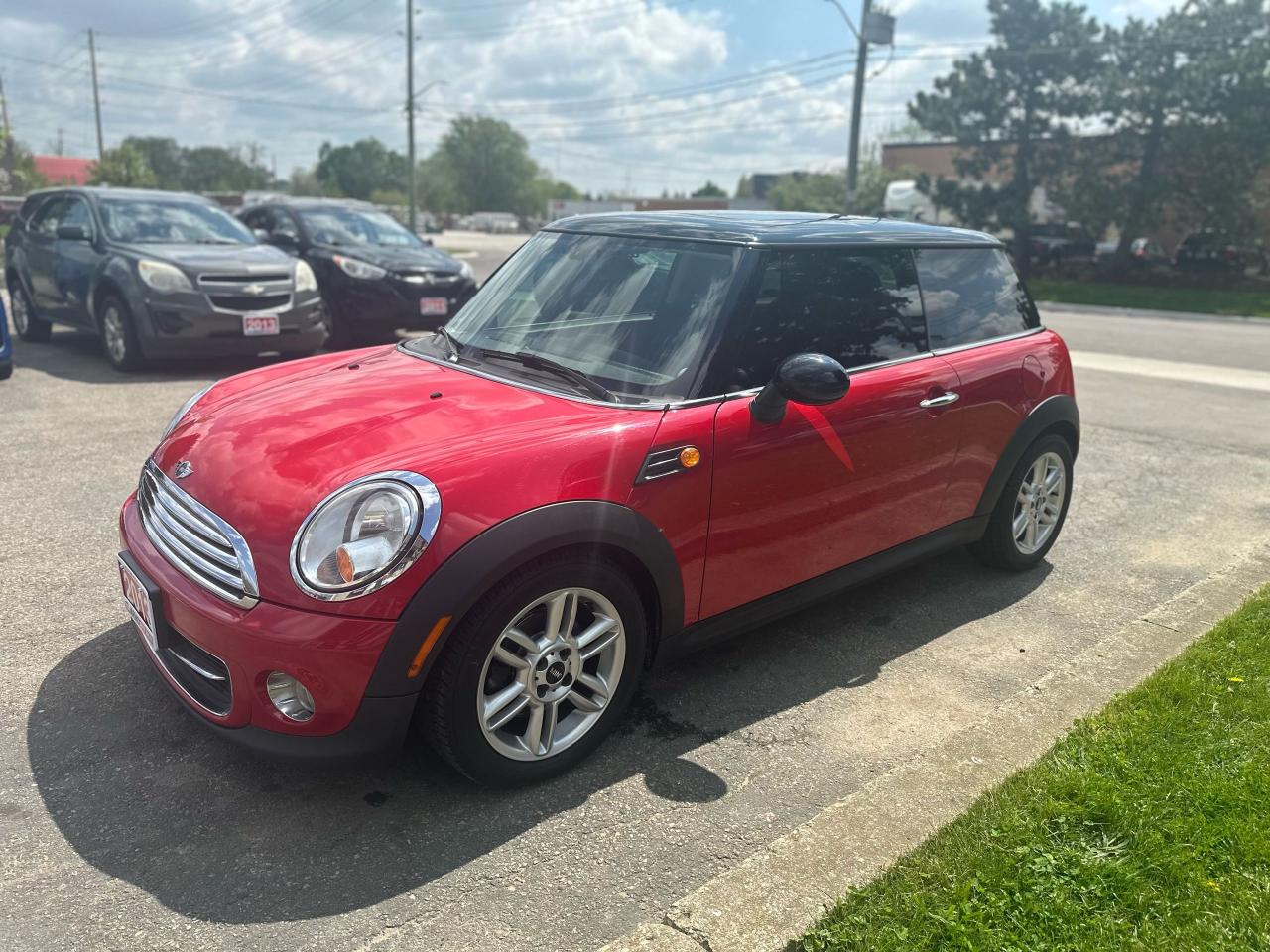 <div>2013 Mini Cooper 1.6L</div><div>115500 km</div><div>certified </div><div>Carfax Available </div>