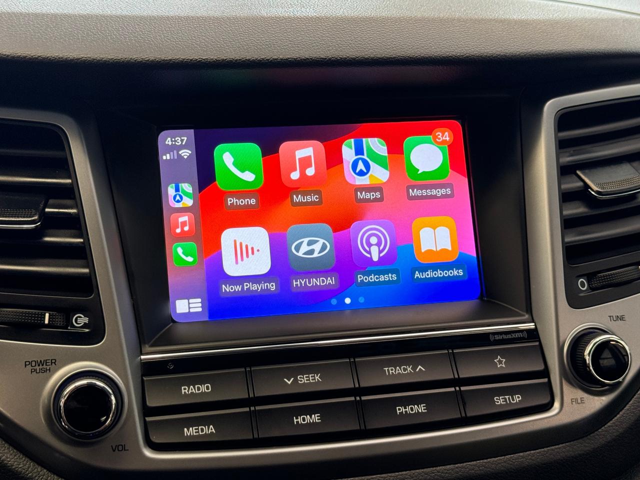 2018 Hyundai Tucson Premium GLS AWD+ApplePlay+New Tires+ACCIDENT FREE Photo89
