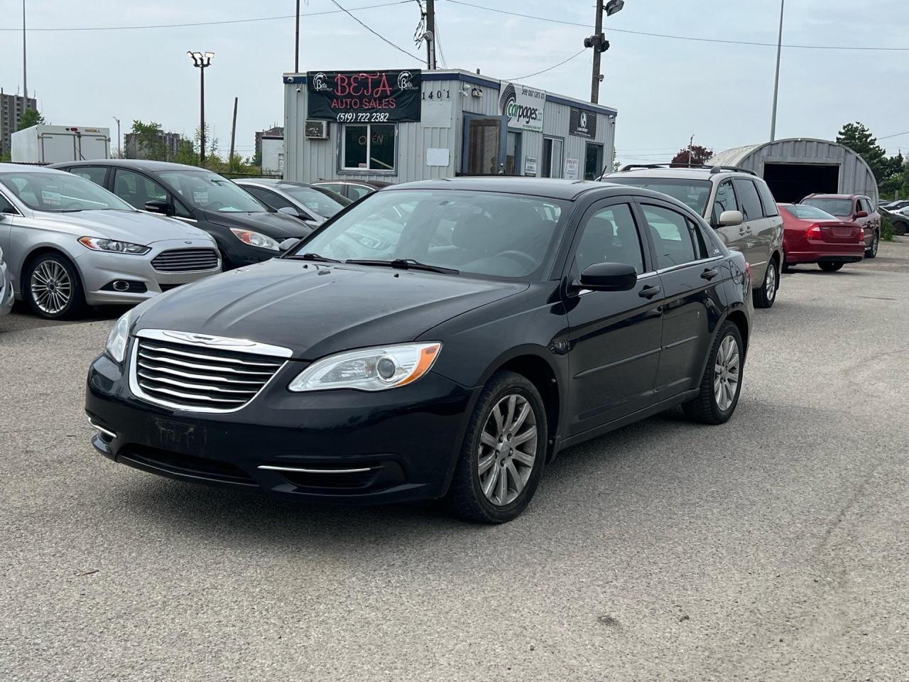 Used 2011 Chrysler 200 4dr Sdn LX for Sale in Kitchener, Ontario |  Carpages.ca