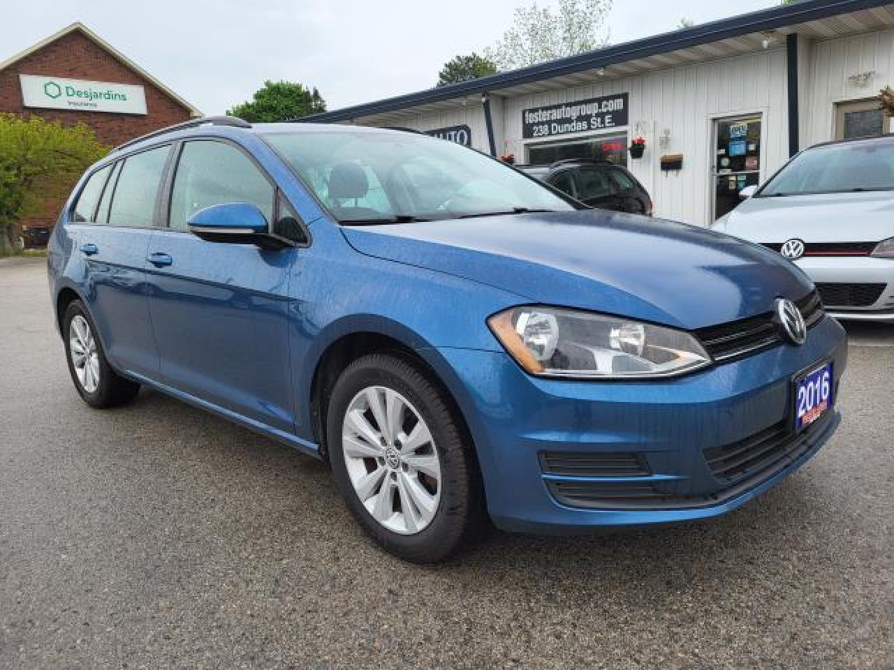 Used 2016 Volkswagen Golf TRENDLINE for sale in Waterdown, ON