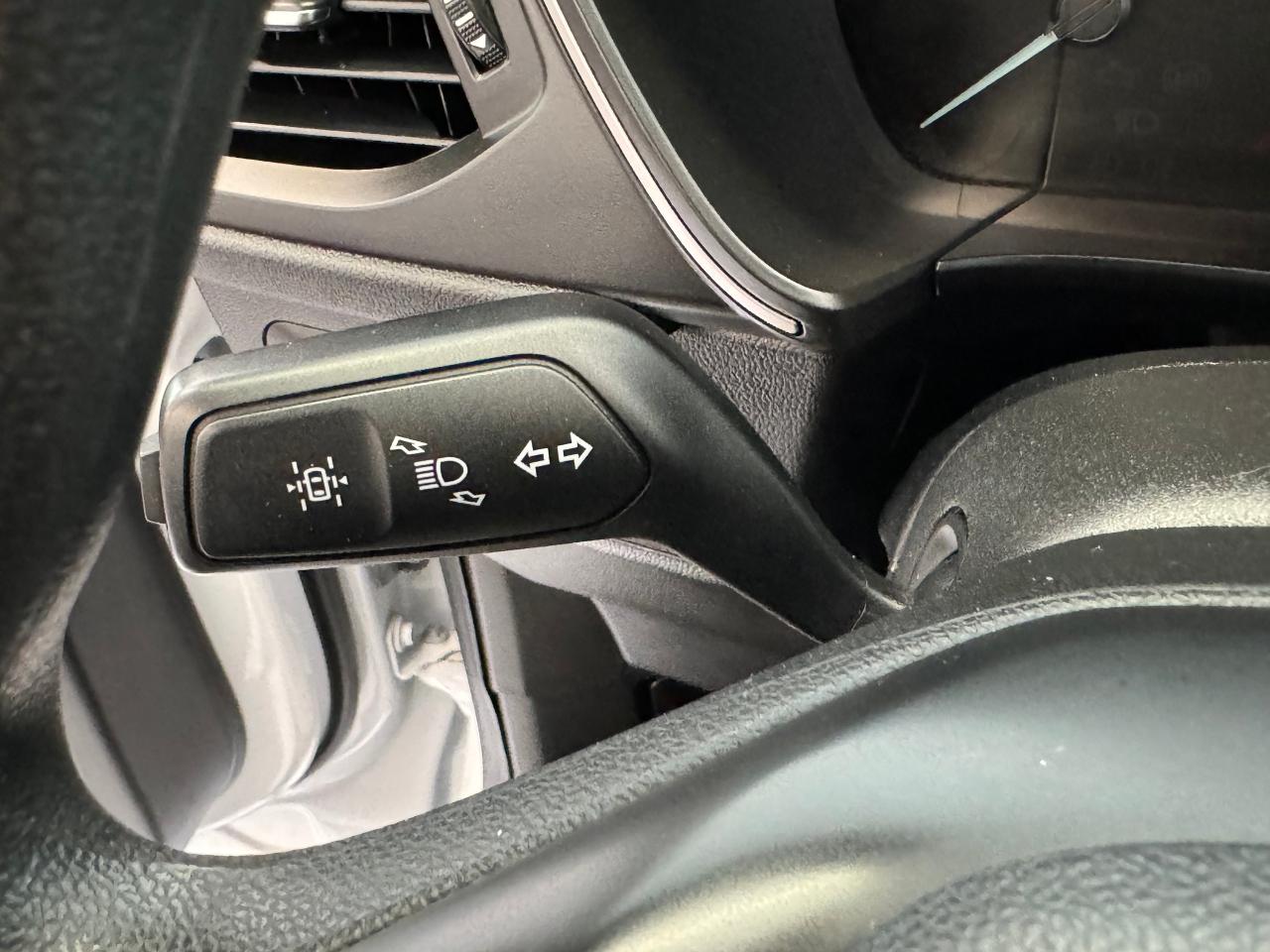 2021 Ford Escape SE AWD+LaneKeep+Pre Collision Assist+CLEAN CARFAX - Photo #48