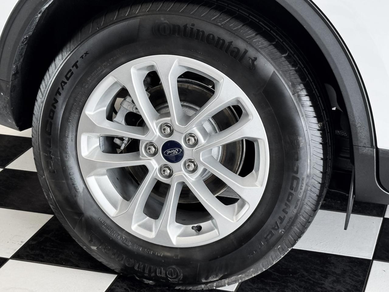 2021 Ford Escape SE AWD+LaneKeep+Pre Collision Assist+CLEAN CARFAX Photo121