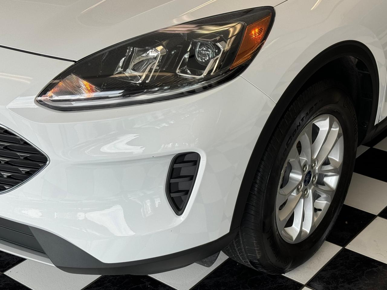 2021 Ford Escape SE AWD+LaneKeep+Pre Collision Assist+CLEAN CARFAX Photo103