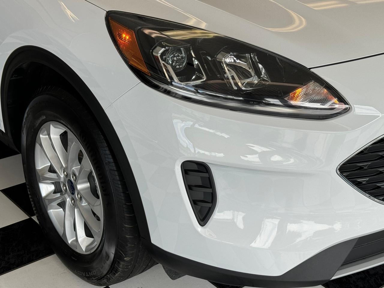 2021 Ford Escape SE AWD+LaneKeep+Pre Collision Assist+CLEAN CARFAX Photo102