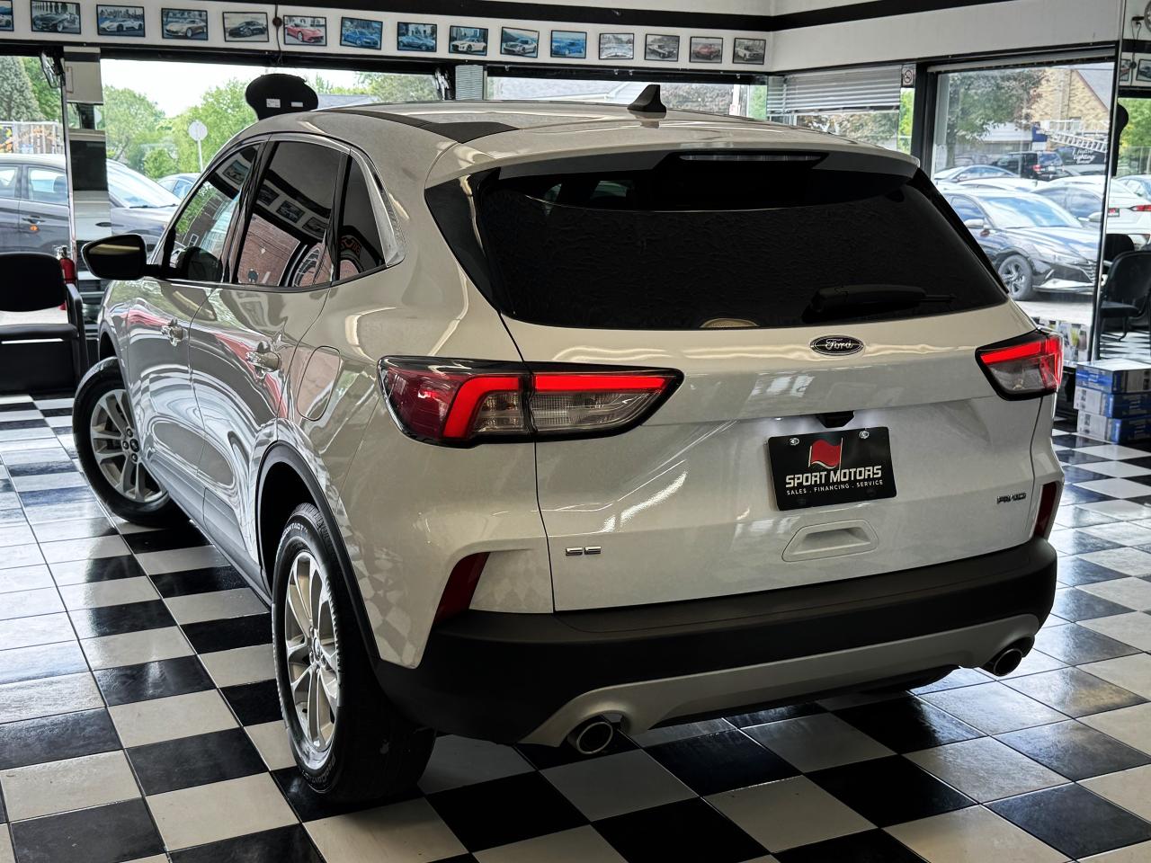 2021 Ford Escape SE AWD+LaneKeep+Pre Collision Assist+CLEAN CARFAX Photo79