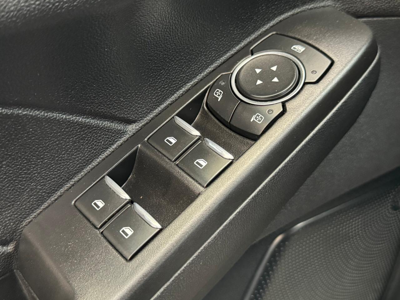 2021 Ford Escape SE AWD+LaneKeep+Pre Collision Assist+CLEAN CARFAX - Photo #51