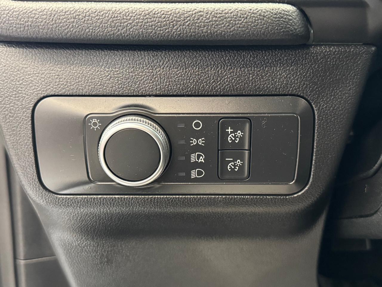 2021 Ford Escape SE AWD+LaneKeep+Pre Collision Assist+CLEAN CARFAX Photo114