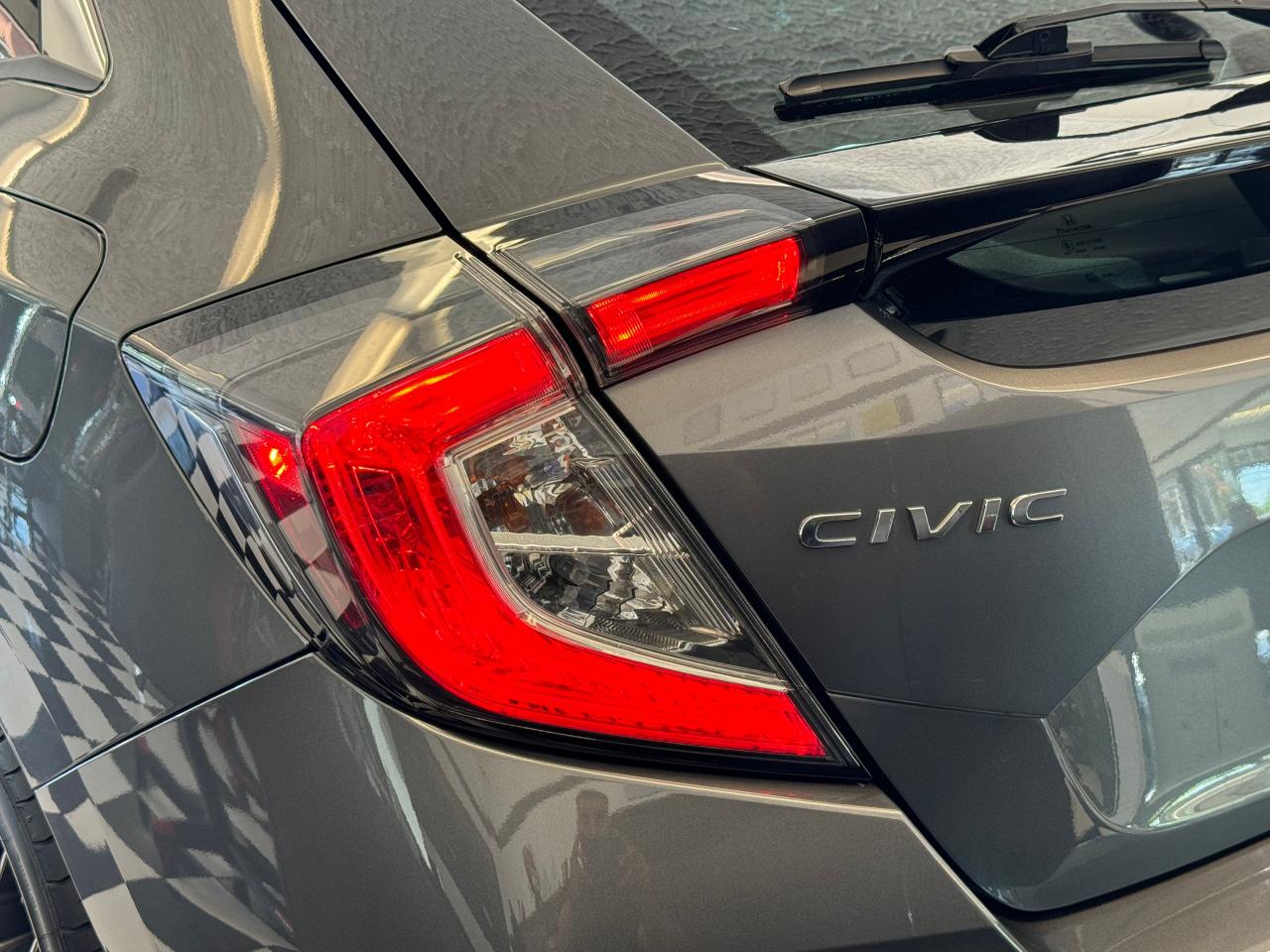 2018 Honda Civic LX  W/Honda Sense+New Tires+A/C+ApplePlay+Camera - Photo #55