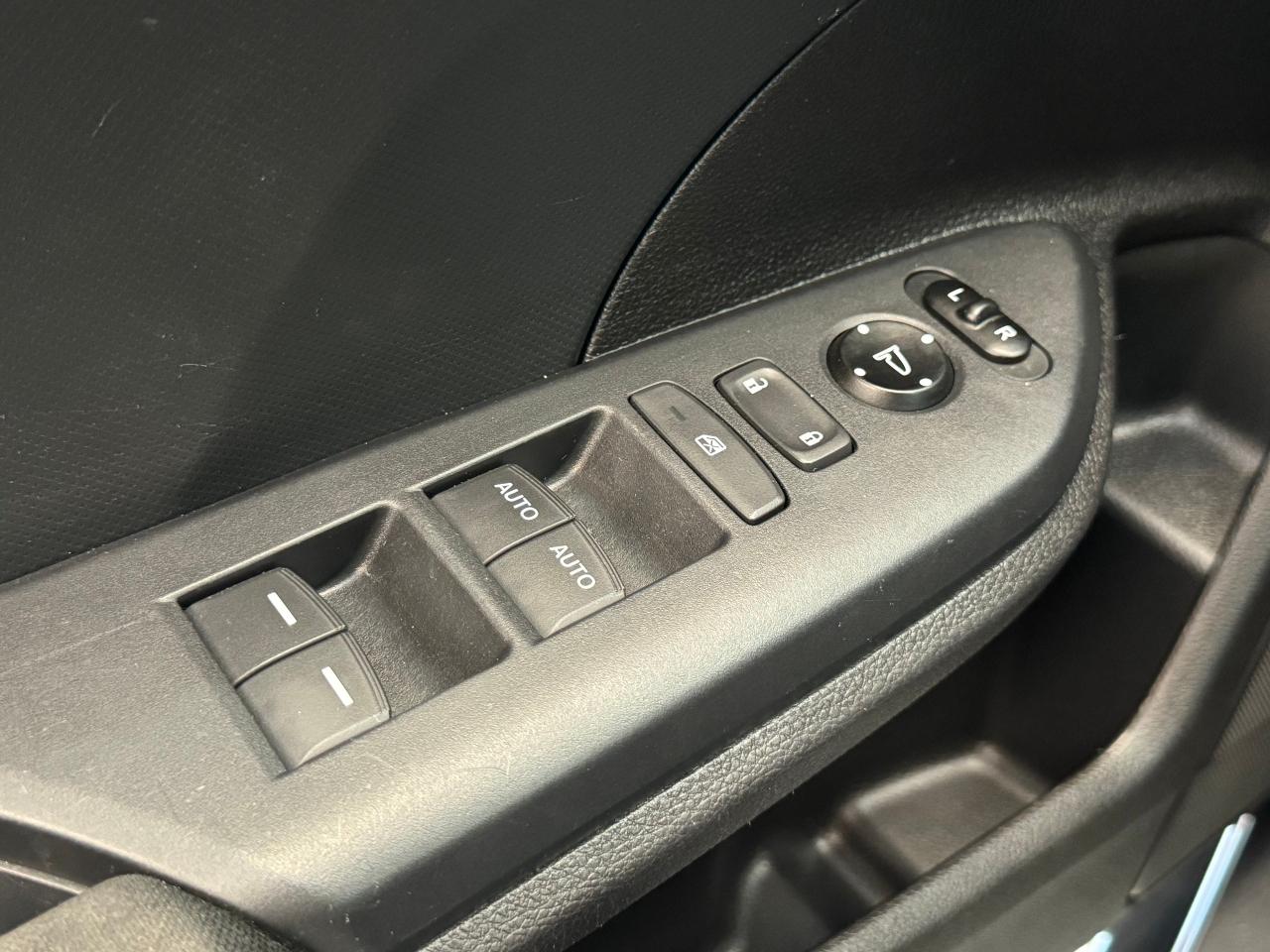 2018 Honda Civic LX  W/Honda Sense+New Tires+A/C+ApplePlay+Camera - Photo #45