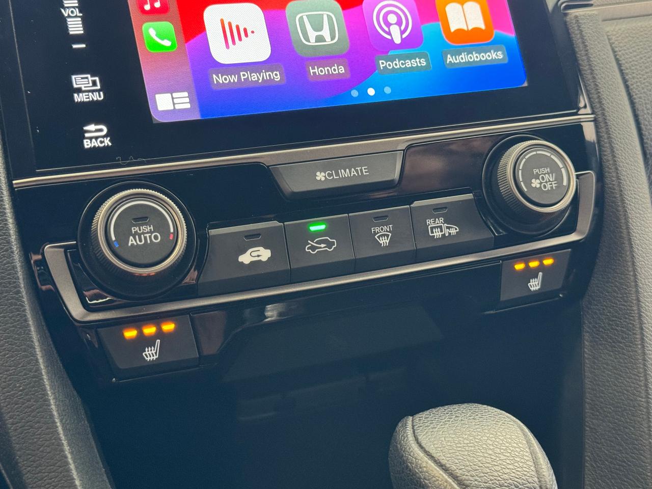 2018 Honda Civic LX  W/Honda Sense+New Tires+A/C+ApplePlay+Camera - Photo #32