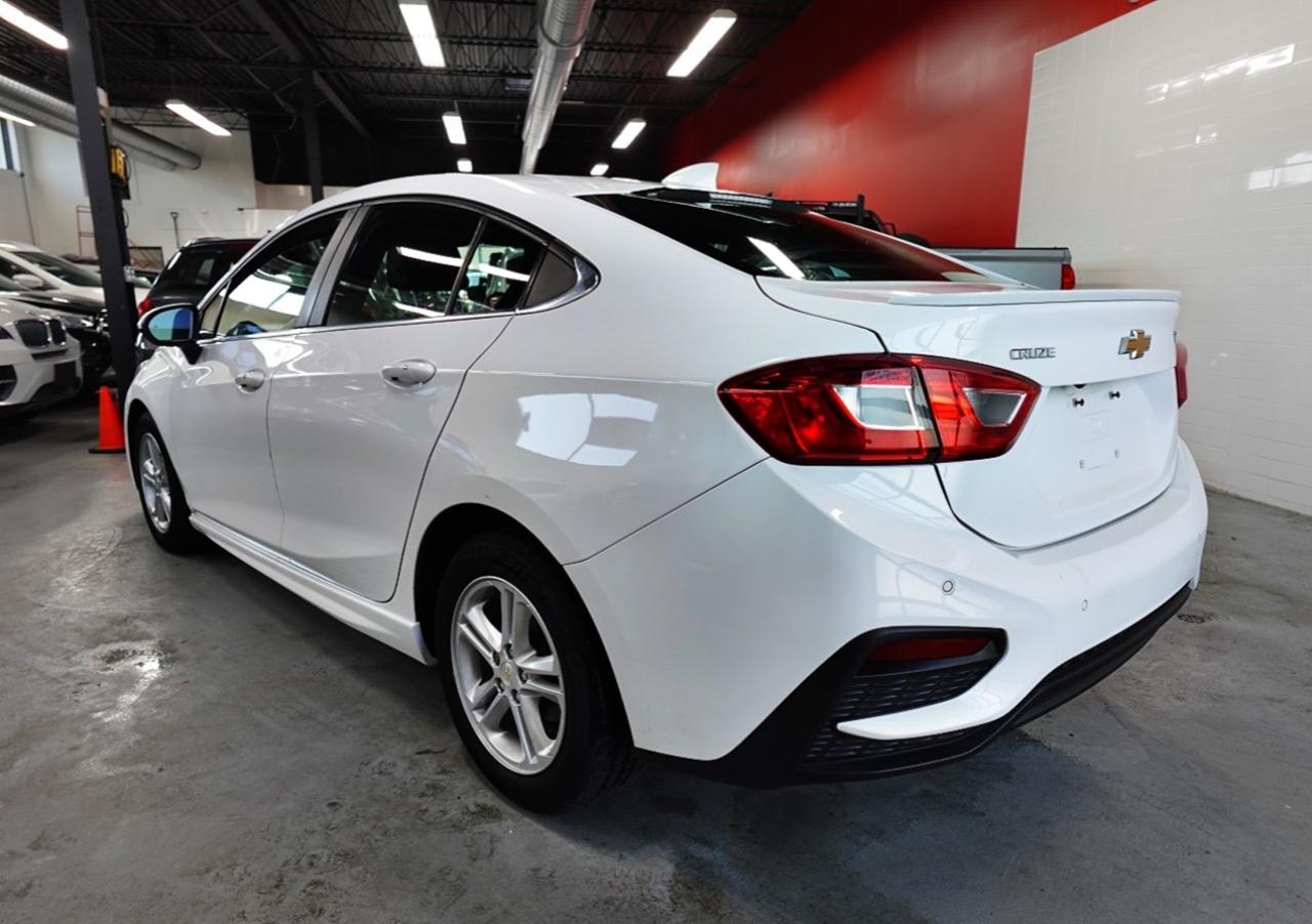 2018 Chevrolet Cruze ALL SERVICE RECORDS,NO ACCIDENT,RS,DIESEL Photo3