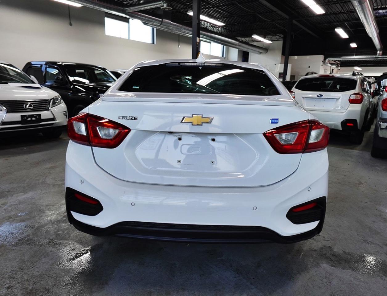 2018 Chevrolet Cruze ALL SERVICE RECORDS,NO ACCIDENT,RS,DIESEL - Photo #5