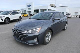 <p>000KMS!!! This 2020 Hyundai Elantra Preferred Sun comes equipped with: 

--> Heated Front Seats 
--> Heated Steering Wheel 
--> Keyless Entry & Keyless Start 
--> Hands-Free Liftgate 
--> Remote Trunk Release 
--> Sunroof 
--> Apple CarPlay/ Android Auto 
--> Steering Wheel- Audio Controls 
--> Automatic Headlights & so much more!! 

To enjoy the full Petrie Ford experience</p>
<a href=http://www.petrieford.com/used/Hyundai-Elantra-2020-id10798420.html>http://www.petrieford.com/used/Hyundai-Elantra-2020-id10798420.html</a>
