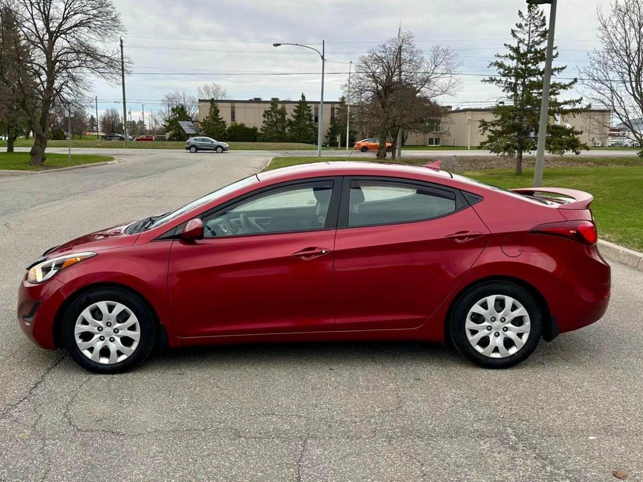2015 Hyundai Elantra Safety Certified - Photo #4