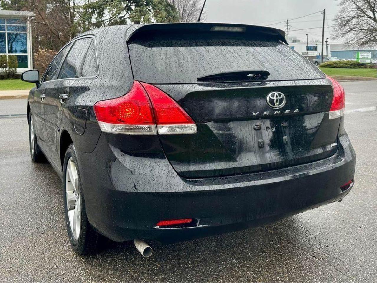 2012 Toyota Venza Limited Edition - Certified - Photo #6
