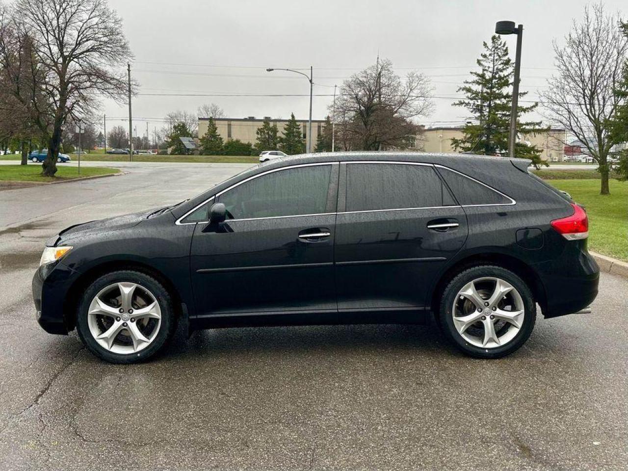 2012 Toyota Venza Limited Edition - Certified - Photo #14