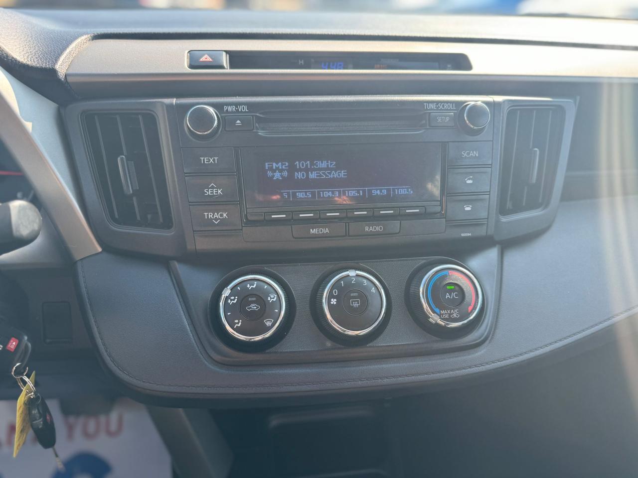 2016 Toyota RAV4 AUTO AWD NO ACCIDENT 4NEW BRAKES BLUETOOTH - Photo #17