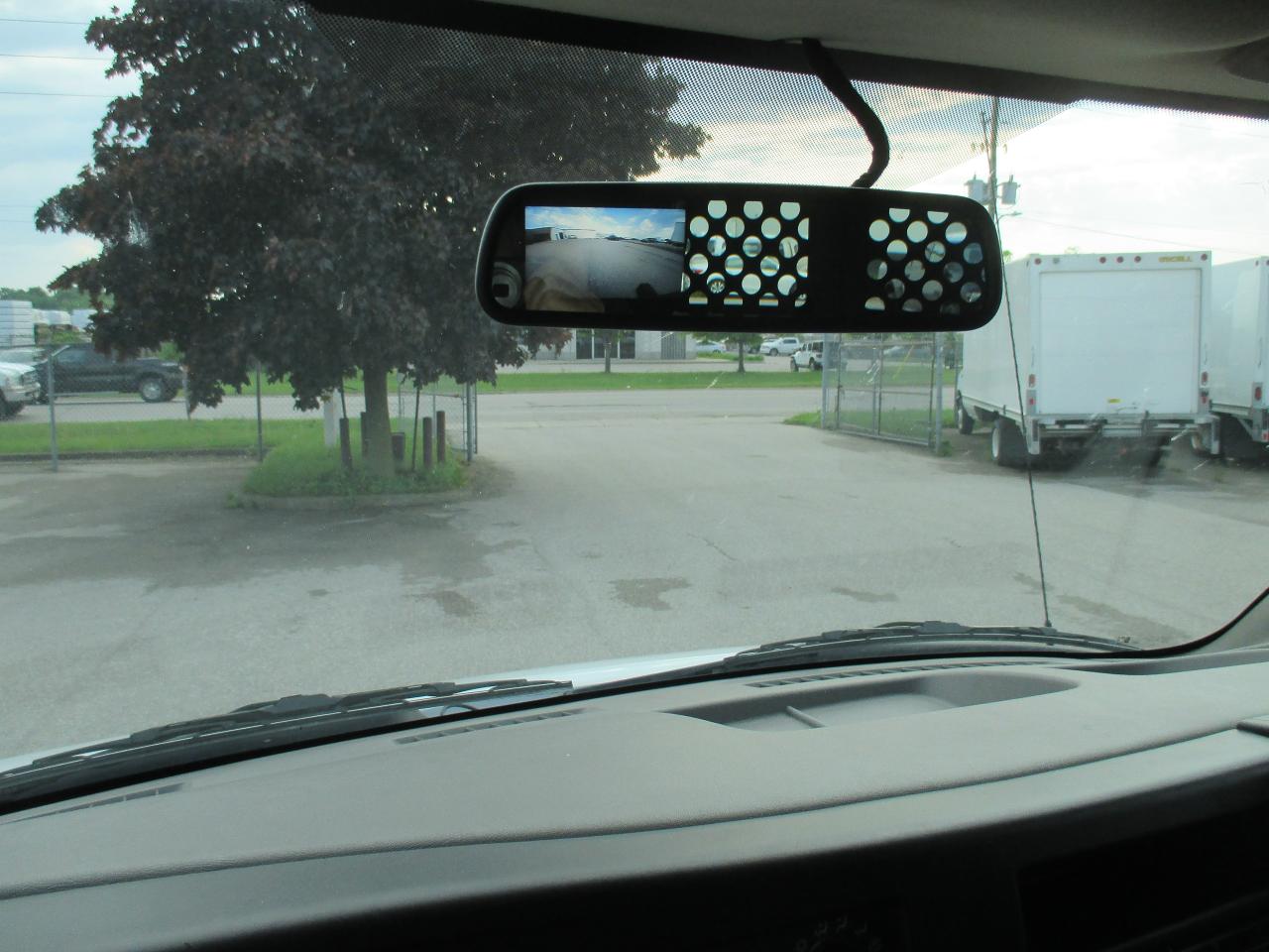 2022 GMC Savana Cargo Van RWD 2500 135" - Photo #14