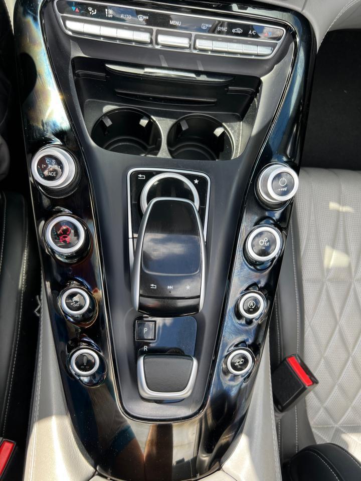 2018 Mercedes-Benz AMG GT AMG GT C Roadster - Photo #32