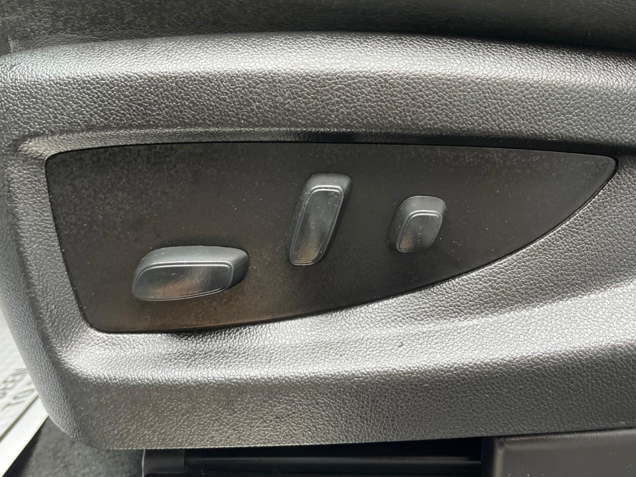 2019 GMC Yukon 4WD 4dr Denali - Photo #15