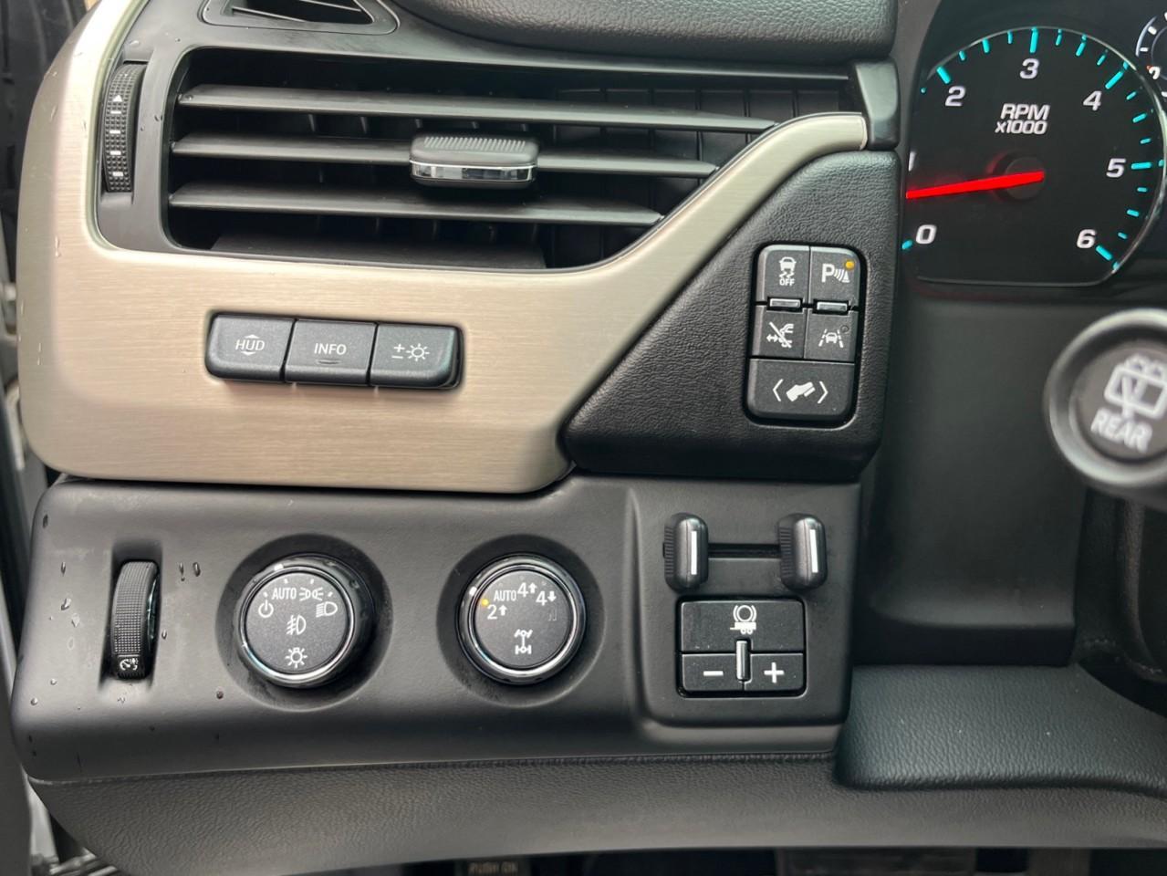 2019 GMC Yukon 4WD 4dr Denali - Photo #17