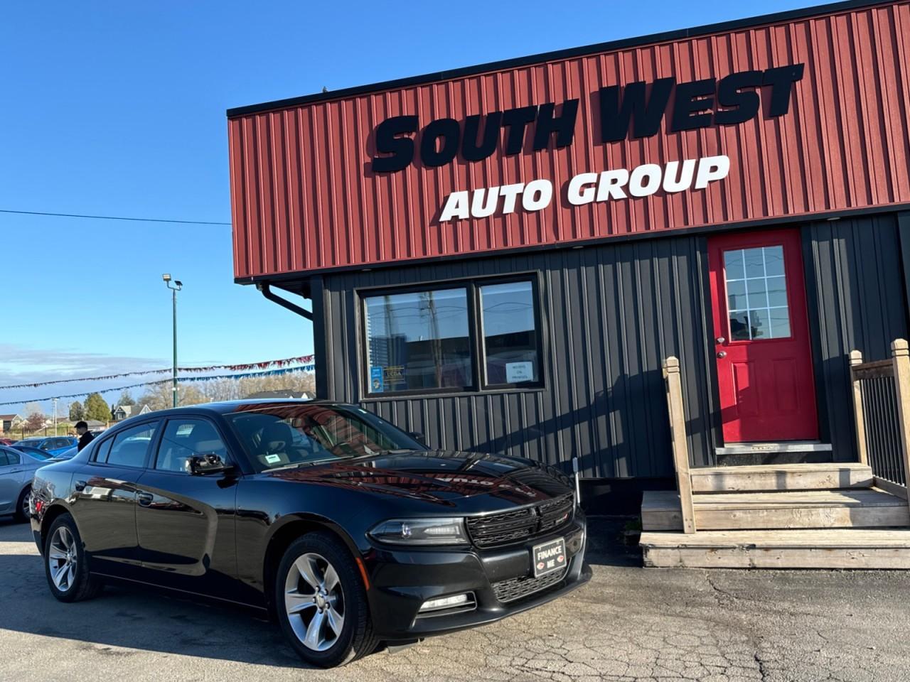 Used 2017 Dodge Charger 4dr Sdn SXT RWD for sale in London, ON