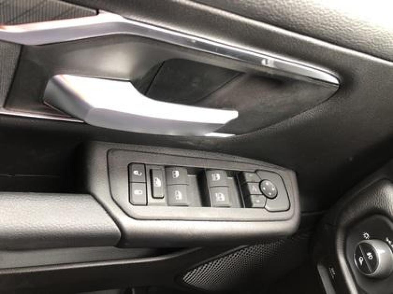 2025 RAM 1500 Big Horn 4x4 Crew Cab 5'7  Box #146 Photo