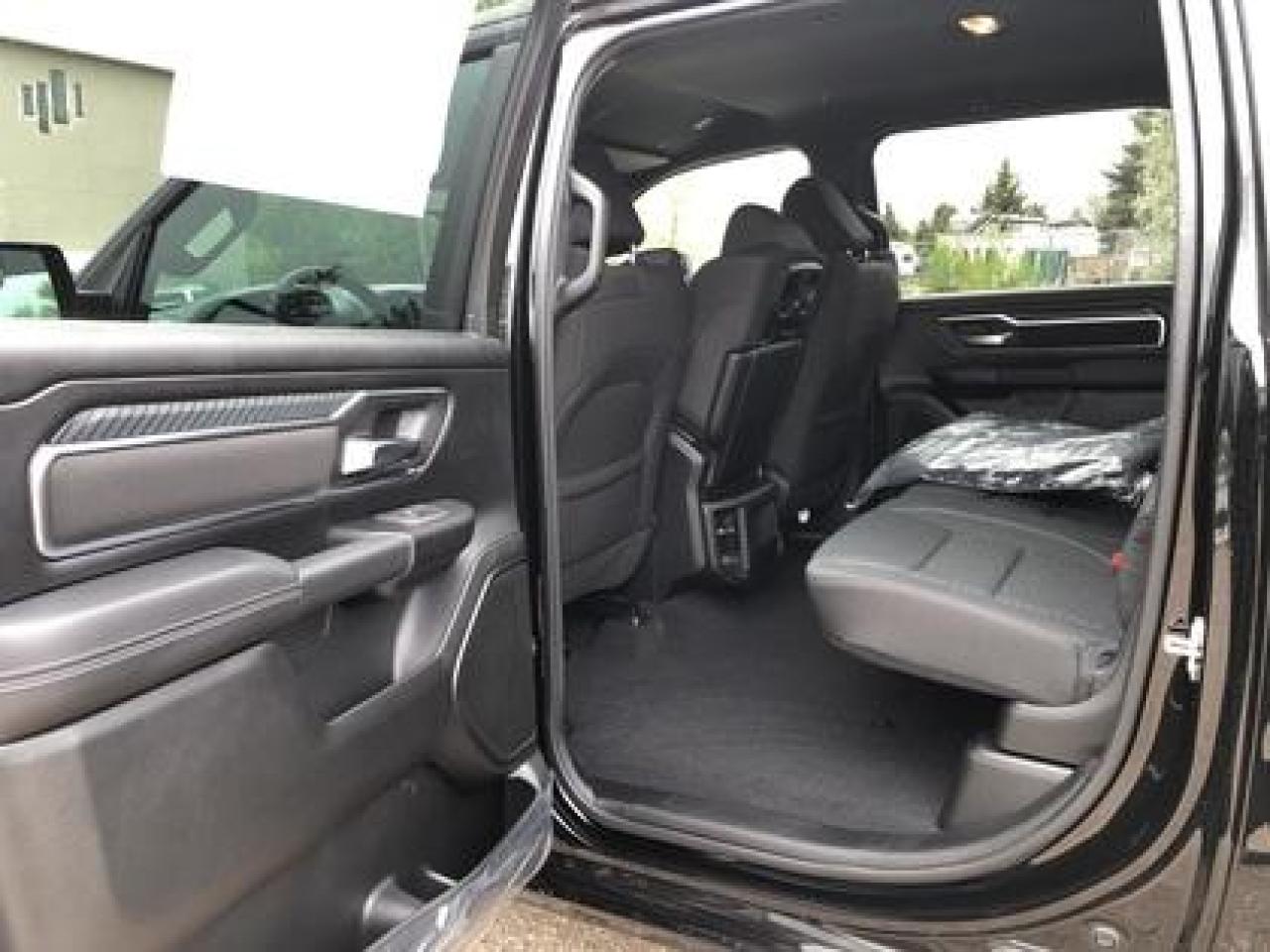 2025 RAM 1500 Big Horn 4x4 Crew Cab 5'7  Box #146 Photo