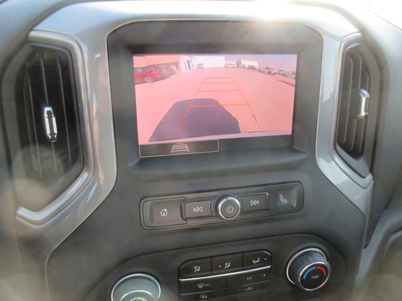 2023 Chevrolet Silverado 1500 2WD Reg Cab 140" Work Truck LONG BOX - Photo #16
