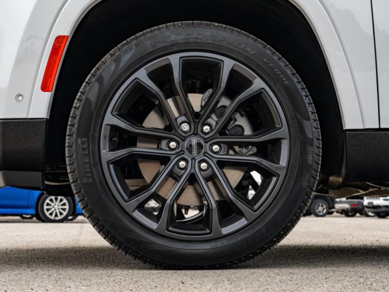 2024 Jeep Grand Wagoneer SERIES II OBSIDIAN Photo