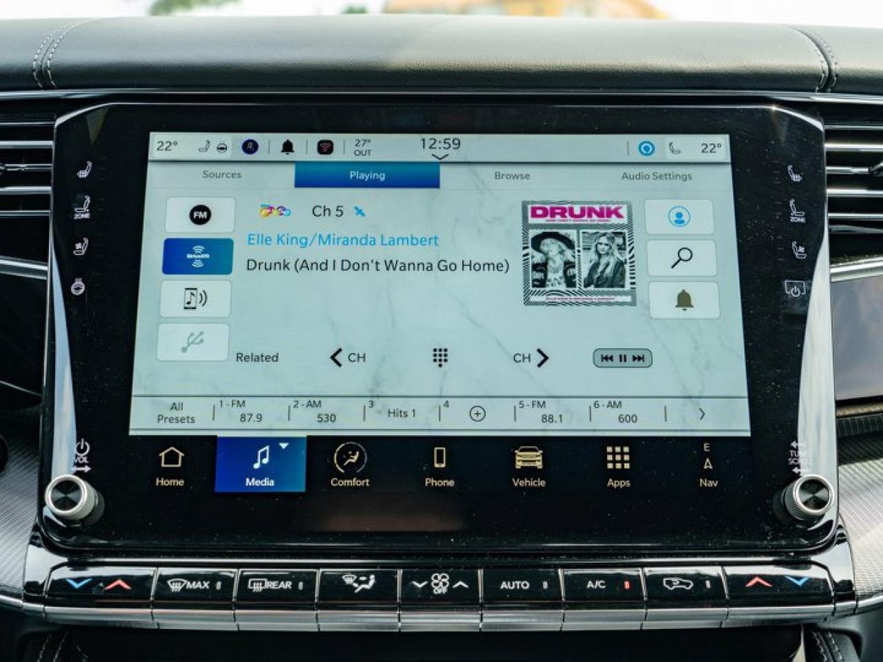 2024 Jeep Grand Wagoneer SERIES II OBSIDIAN Photo