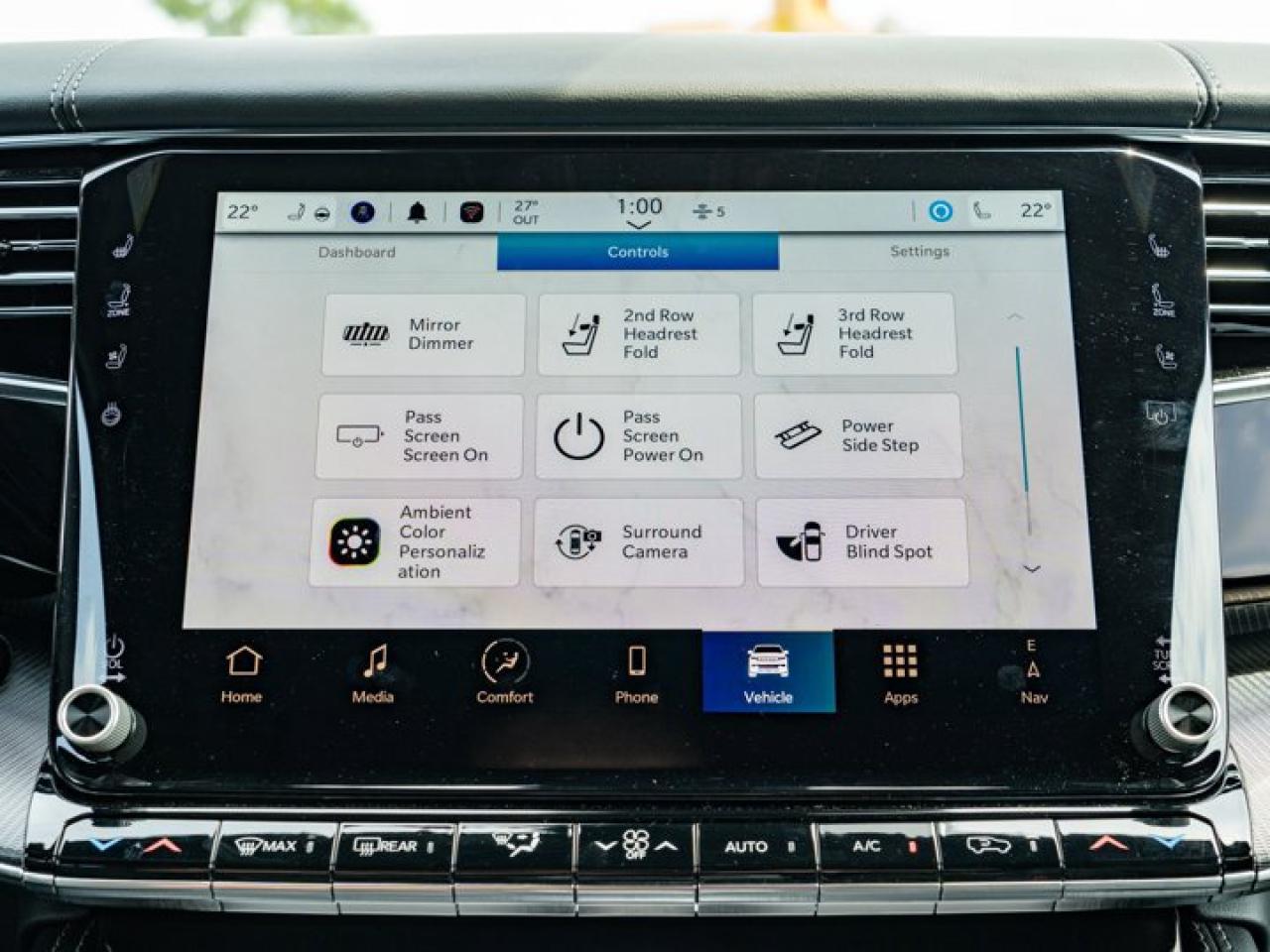 2024 Jeep Grand Wagoneer SERIES II OBSIDIAN Photo