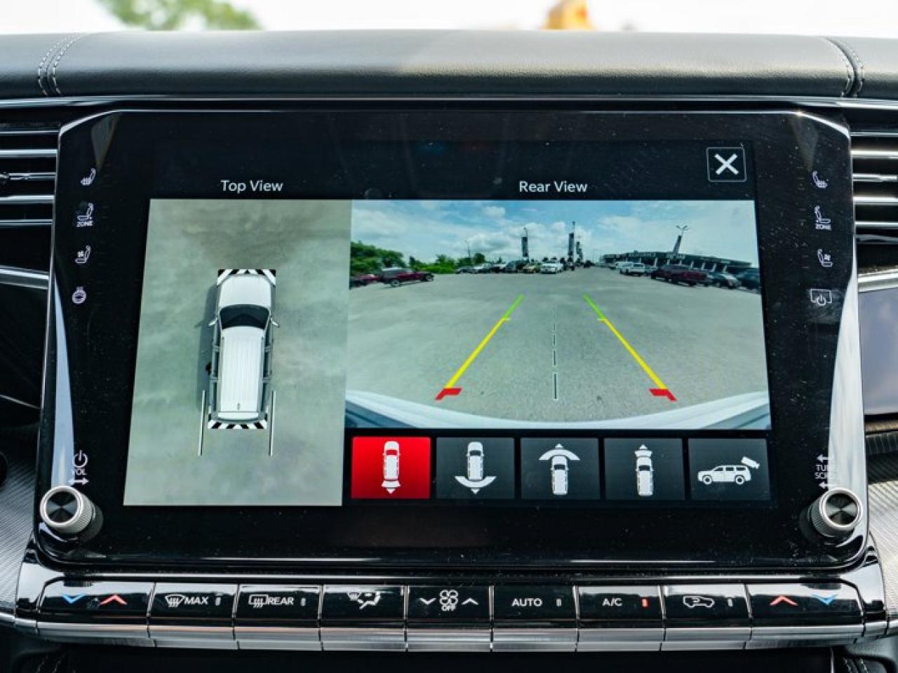 2024 Jeep Grand Wagoneer SERIES II OBSIDIAN Photo