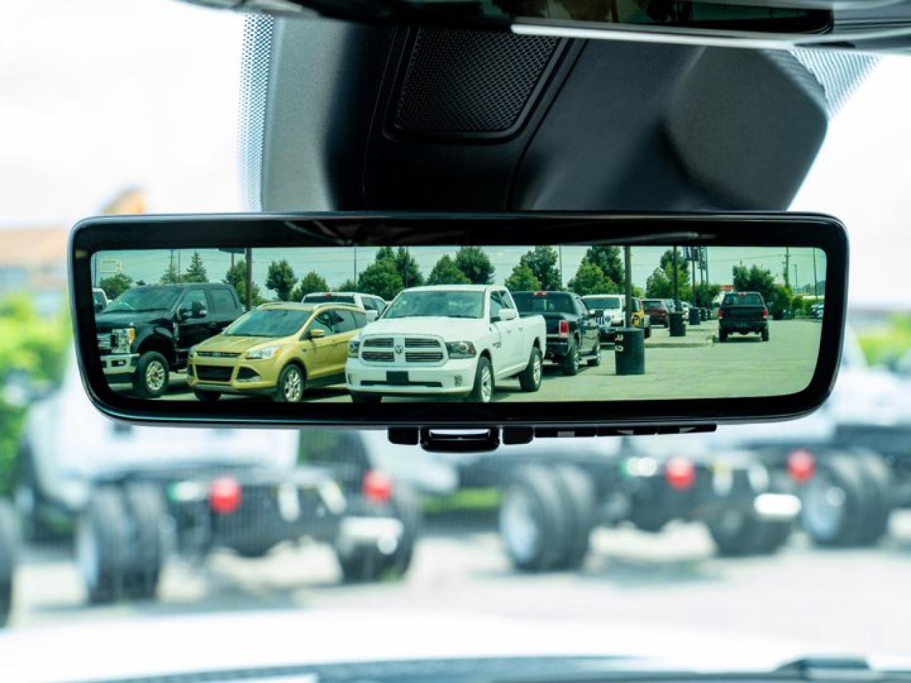 2024 Jeep Grand Wagoneer SERIES II OBSIDIAN Photo