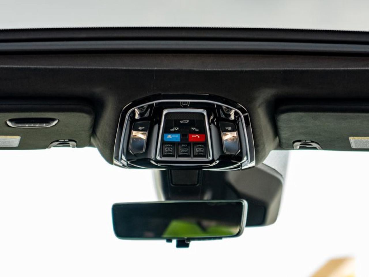 2024 Jeep Grand Wagoneer SERIES II OBSIDIAN Photo