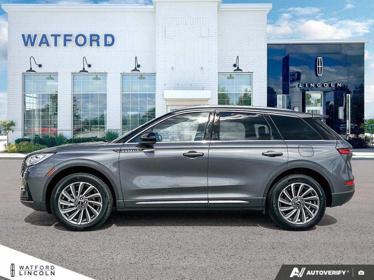 2024 Lincoln Corsair Reserve Photo2