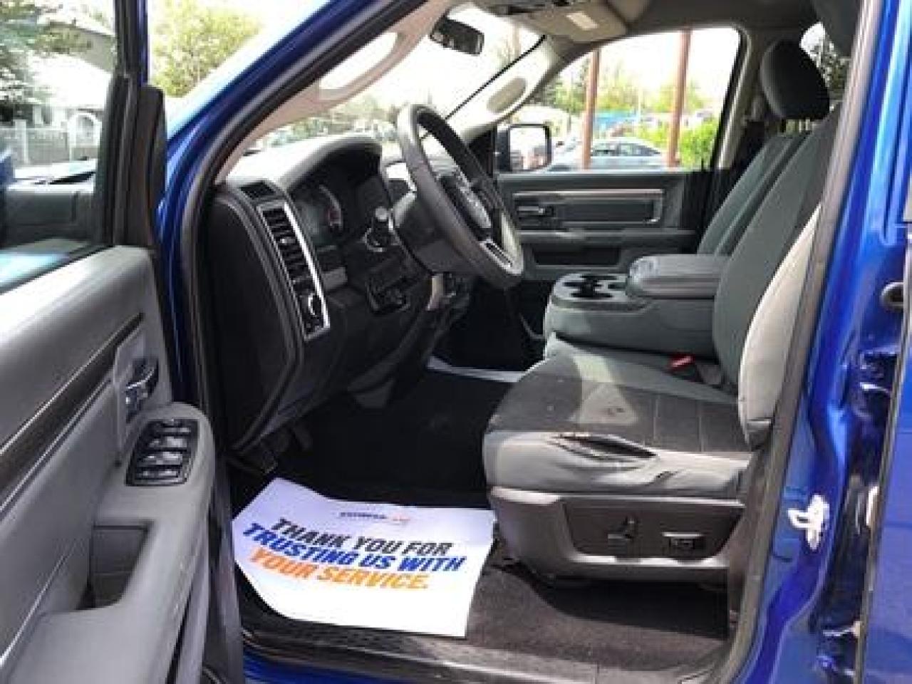 2019 RAM 1500 Classic 121L TANK, 3.92 REAR END, PWR SEAT, #195 Photo4