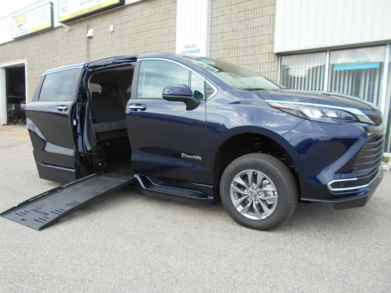 Used 2024 Toyota Sienna XLE-Wheelchair Accessible Side Entry-Power for sale in London, ON