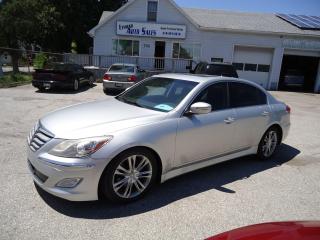 Used 2013 Hyundai Genesis 4dr Sdn V6 w/Technology Pkg for sale in Sarnia, ON
