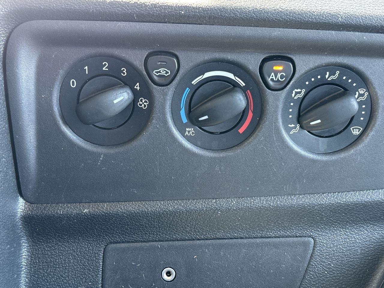 2019 Ford Transit 250 AIR CONDITIONING, ELECTRIC WINDOWS, BACK UP CAM!! Photo