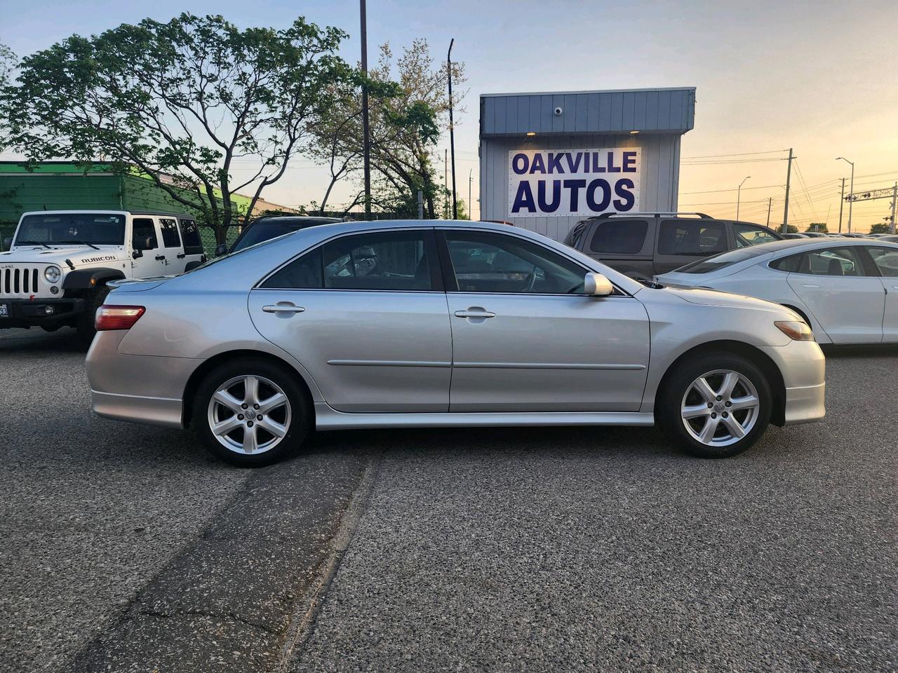 2007 Toyota Camry SE - 5 Speed Manual  Rare Car Photo